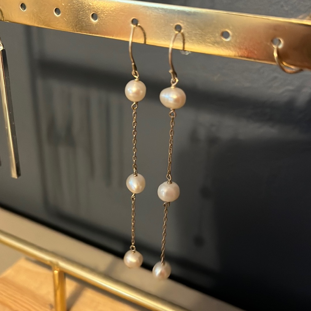 Pearl Drop Earrings Silver